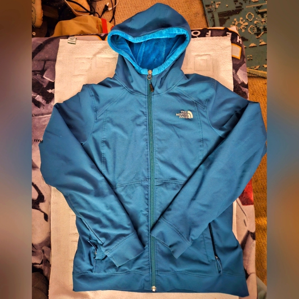 The North Face Women’s teal Blue Soft Shell Fleece Lined Jacket coat medium